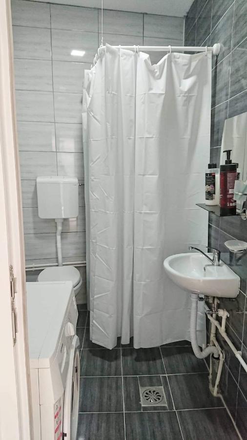 Mile Apartment